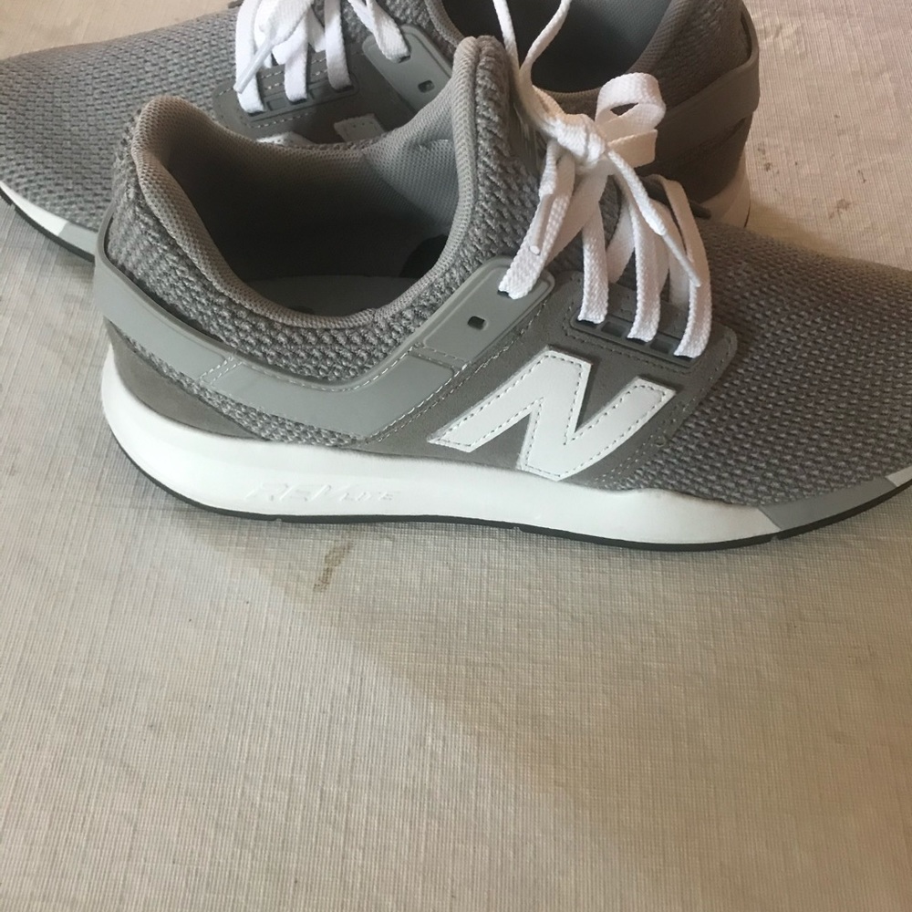 NewBalance 247